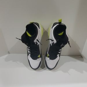 Air Jordan SC-3 volt